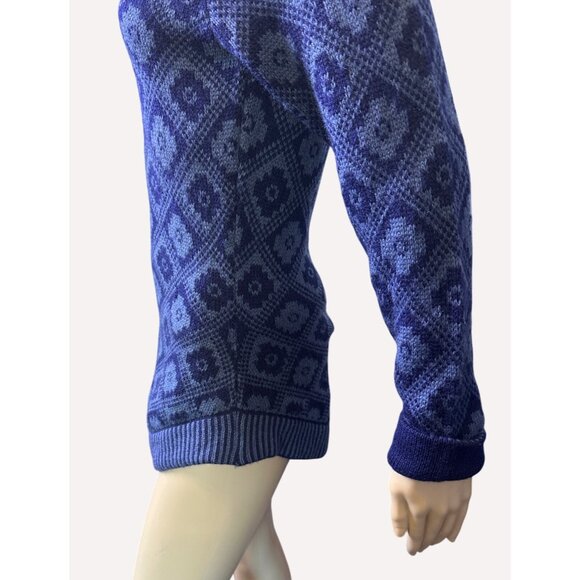 HandmadeVintage Blue Diamond Pattern V-Neck Sweater Button Detail & Round Hem Sm - Picture 8 of 12